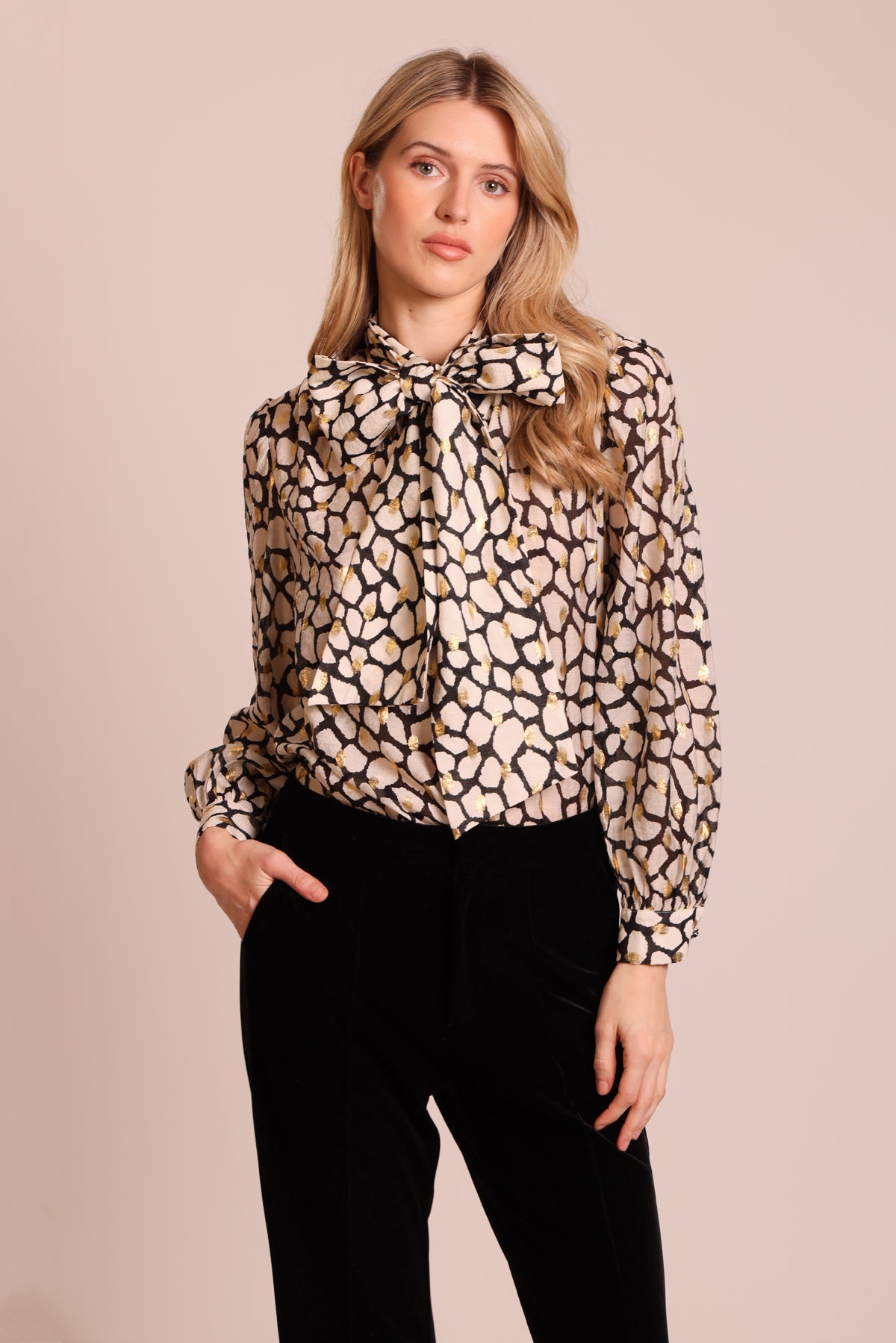 Traffic People Stone Bonnie Shirt