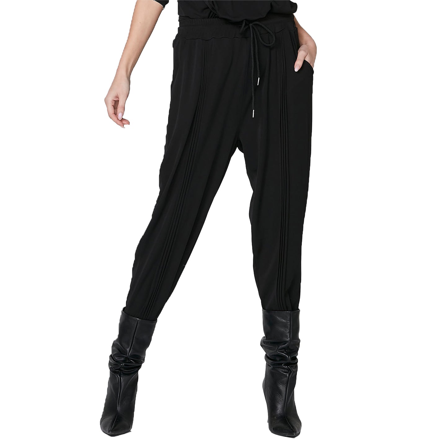 Nu Denmark Ronnie Pant