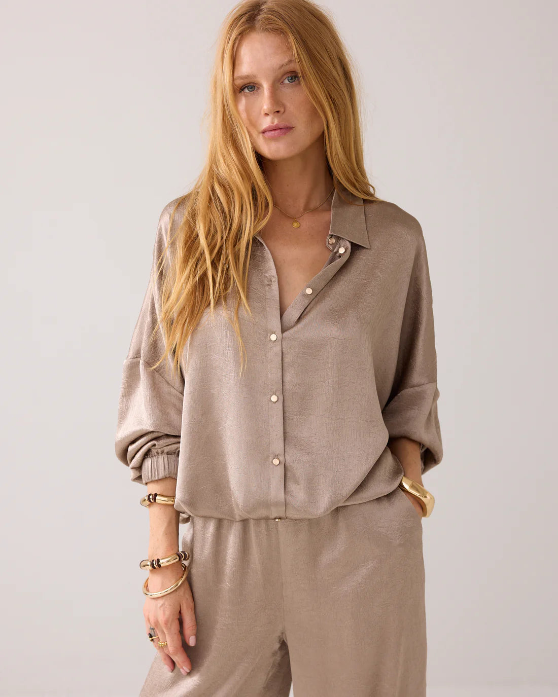 Summum Shiny Wide Blouse