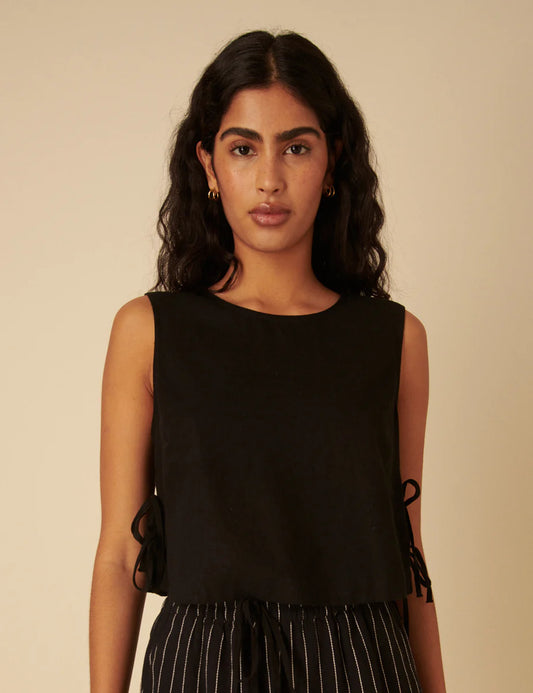 Nobody's Child Black Linen-blend Side Tie Sleeveless Top