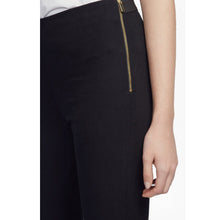 Load image into Gallery viewer, French Connection Twill Skinny Trousers Black
